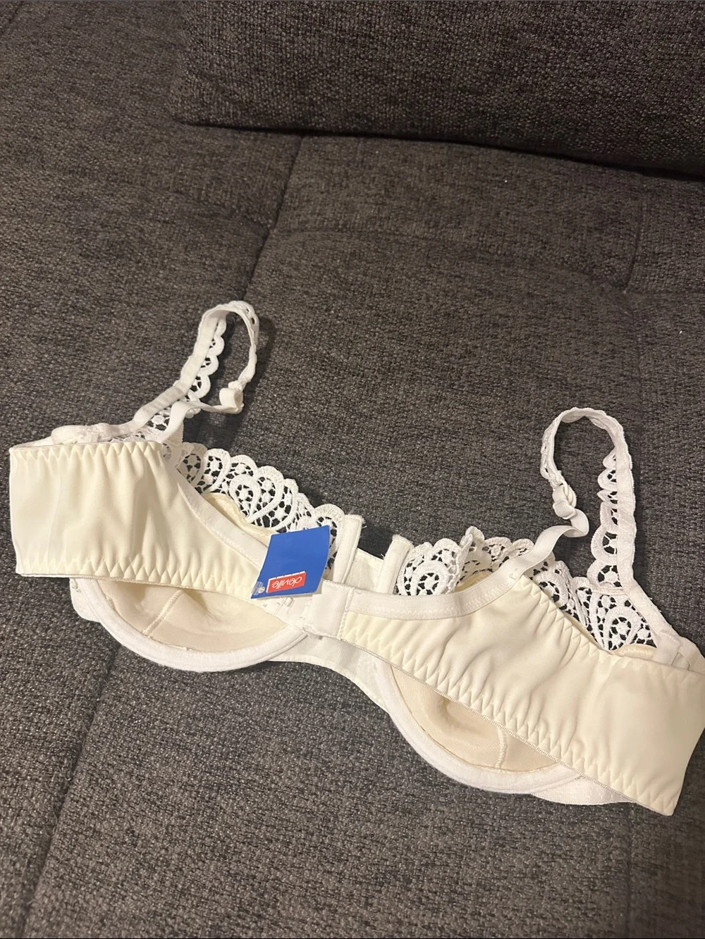 Size 40B Lace Trim Underwire Bra - Cream - Picture 4 of 5